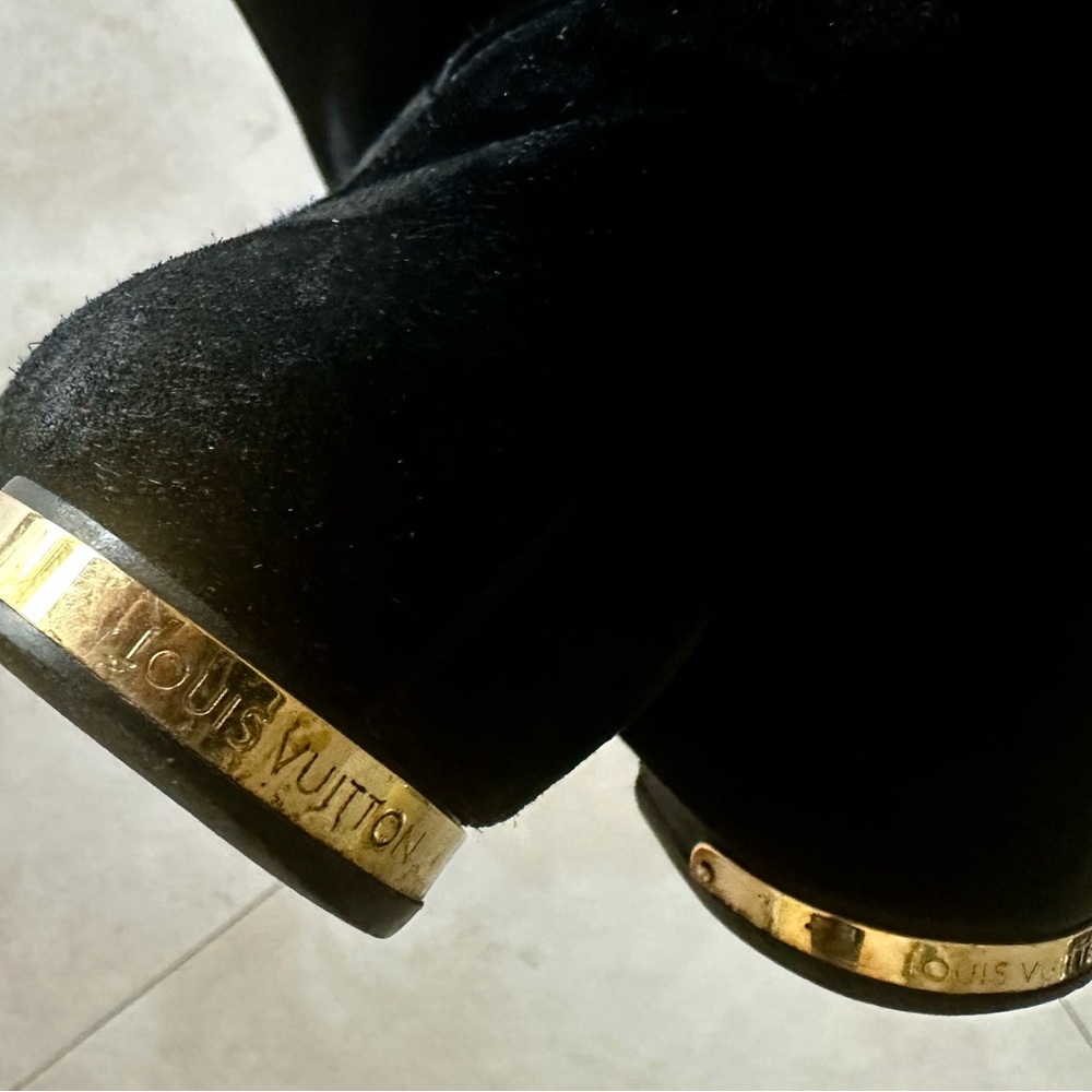 Louis Vuitton Heritage Black Suede Boots 37 1/2 - Picture 5 of 9